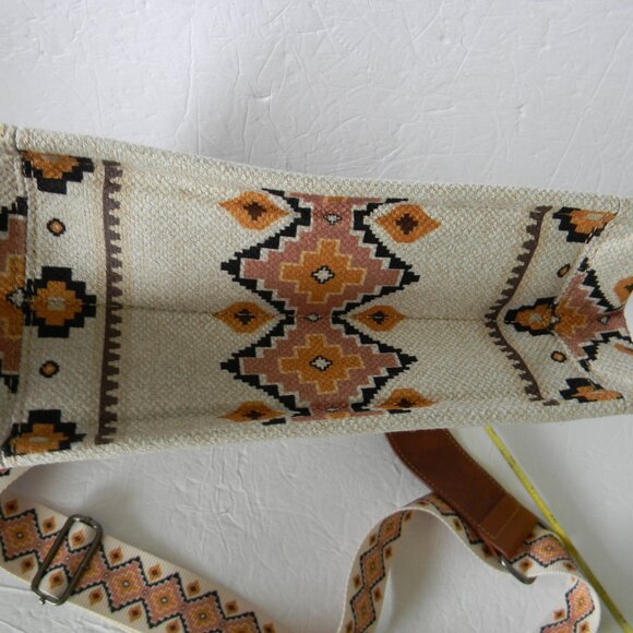 EUC Wrangler Tote Crossbody Aztec Purse Coffee Brown Southwestern Bag COWGIRL - Picture 4 of 10